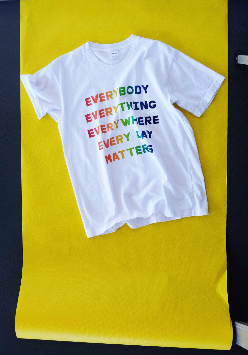 EVERYBODY EVERYTHING Classic Trash Tee EVERYBODY EVERYTHING Classic Trash Tee